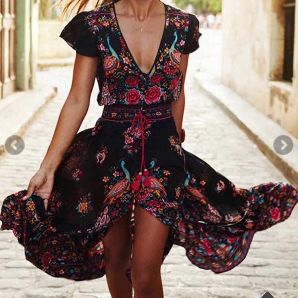 Black Plunging V Neck Floral Print Dress